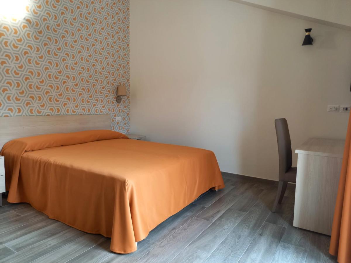 Hotel Ristorante Villa Terry Lauria Inferiore Cameră foto